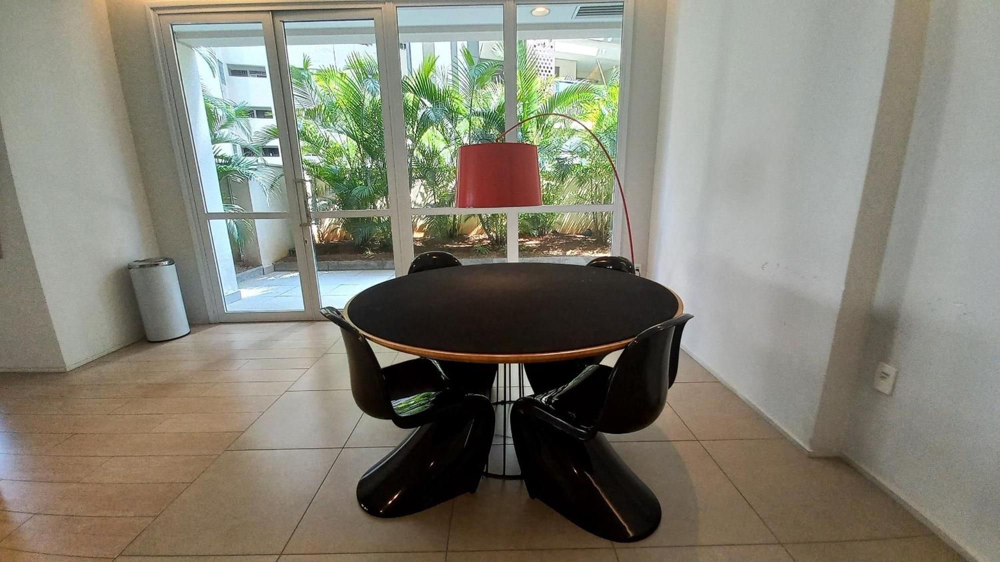 410 Urbe Paulista, Bela Vista, Com Garagem Apartamento