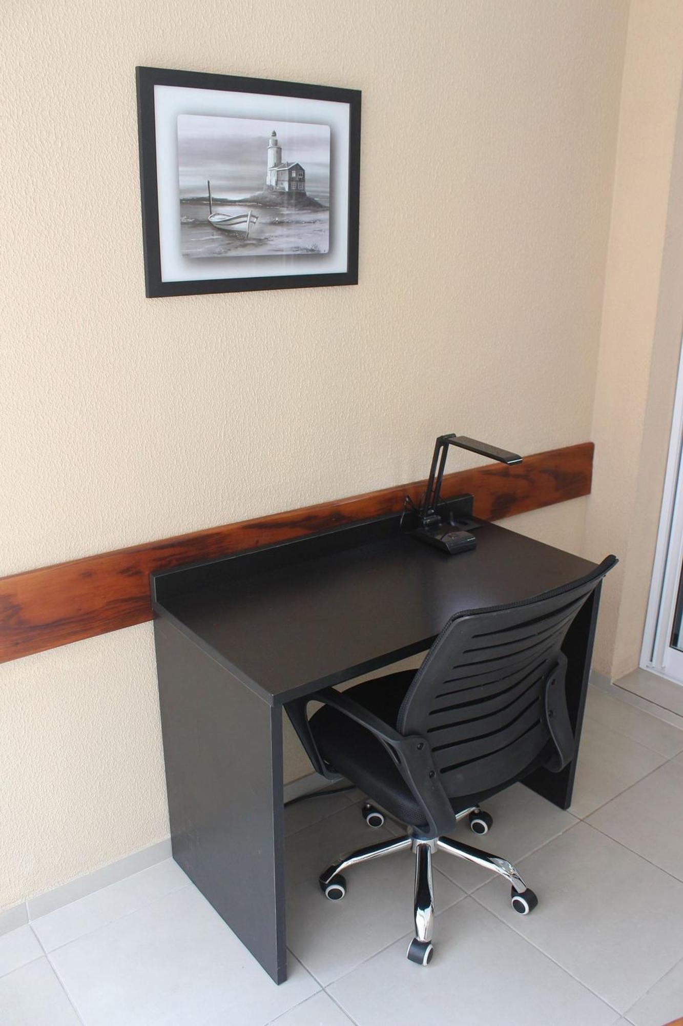 410 Urbe Paulista, Bela Vista, Com Garagem Apartamento *